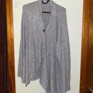 XL gray sweater